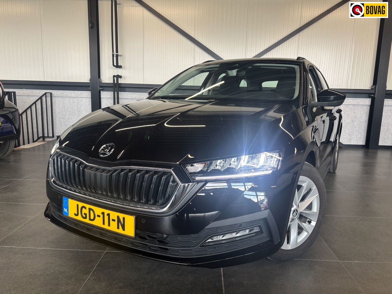 Skoda Octavia Combi - 1.4 PHEV Business Edition|Automaat| Plug-in - AutoWereld.nl
