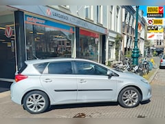 Toyota Auris - 1.8 Hybrid Lease