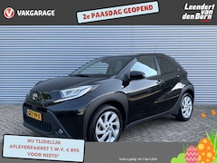 Toyota Aygo X - 1.0 VVT-i MT First Apple Carplay/Android Auto | Camera | ECC | DAB | Stoel verwarming