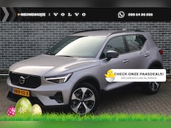 Volvo XC40 - 2.0 B4 Plus Dark | Trekhaak | All-Season banden | Lichtmetalen Velgen 19 inch | Harman Kar