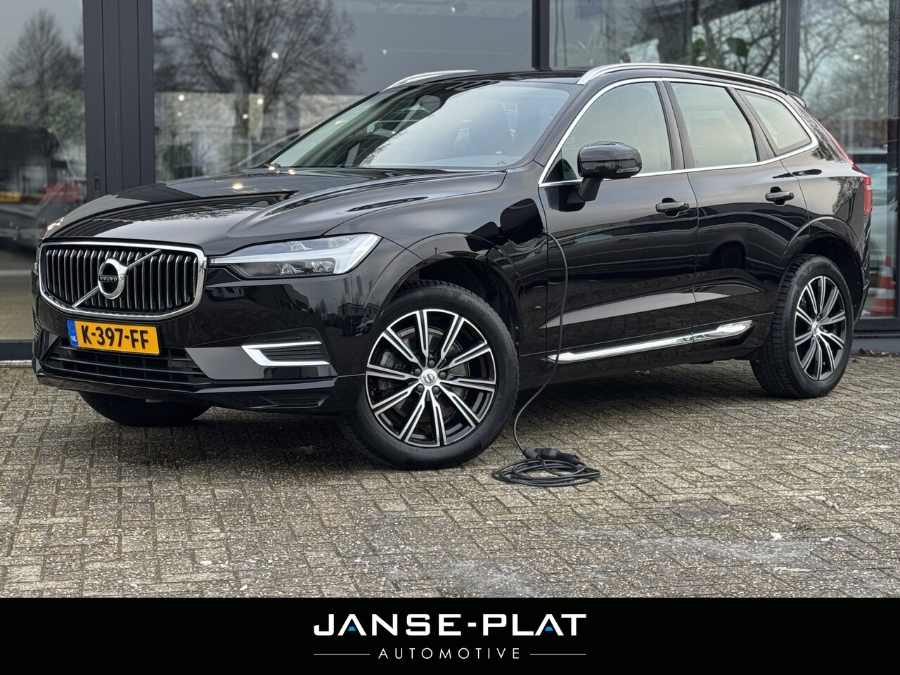 Volvo XC60 - 2.0 Recharge T6 AWD Inscription Pano | Trekhaak | Pilot Ass. - AutoWereld.nl
