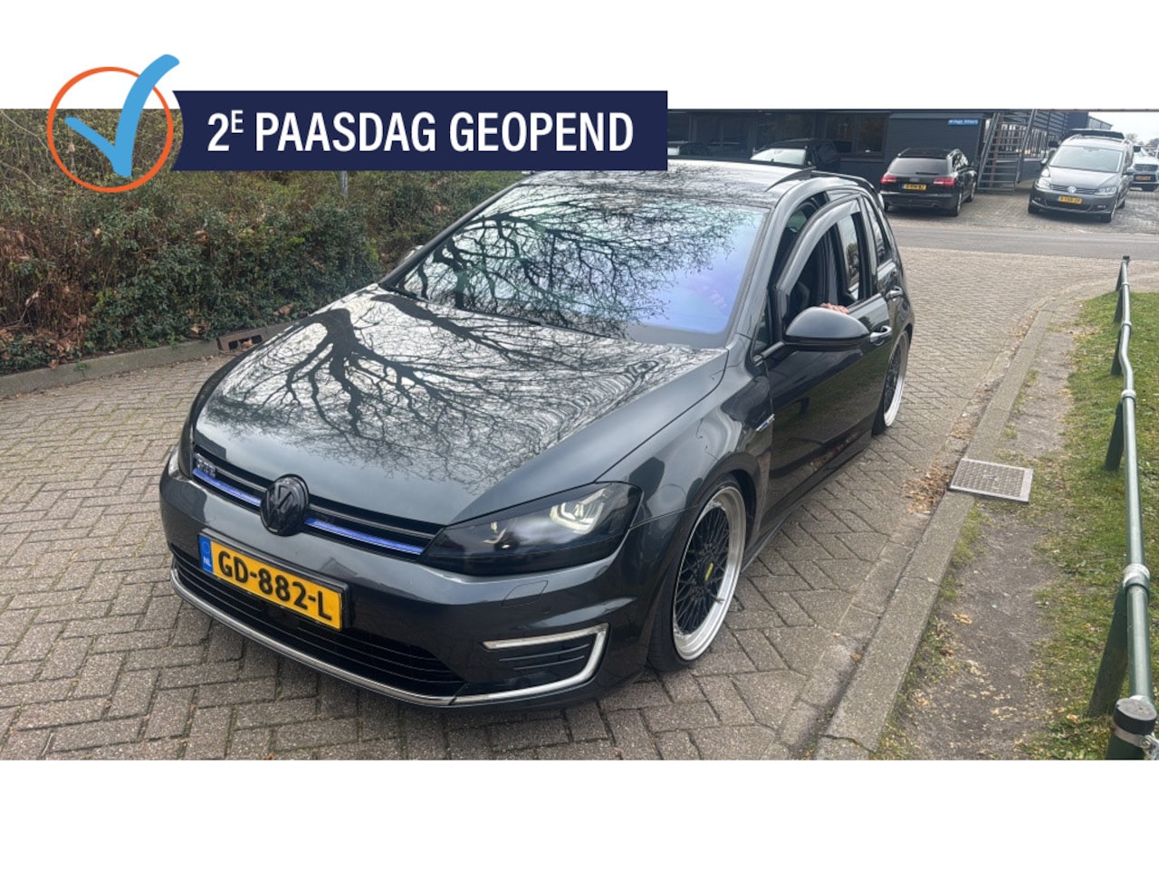 Volkswagen Golf - 1.4 TSI GTE Panoramadak Leer Verlaagd - AutoWereld.nl