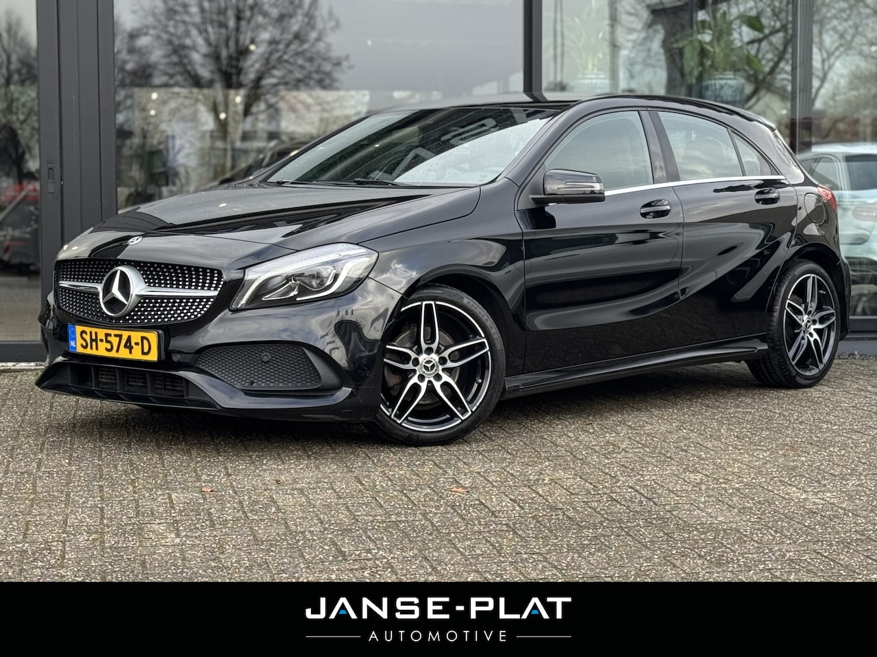 Mercedes-Benz A-klasse - 160 Sport Edition AMG Camera - AutoWereld.nl