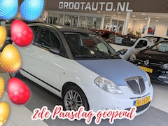 Lancia Y(psilon) - Ypsilon 1.4-16V Sport Airco, Stuurbekrachtiging