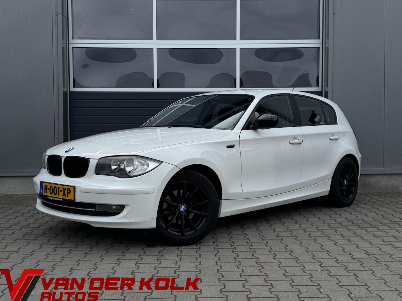 BMW 1-serie - 116i business line 5 Deurs | Airco | Lichtmetaal - AutoWereld.nl