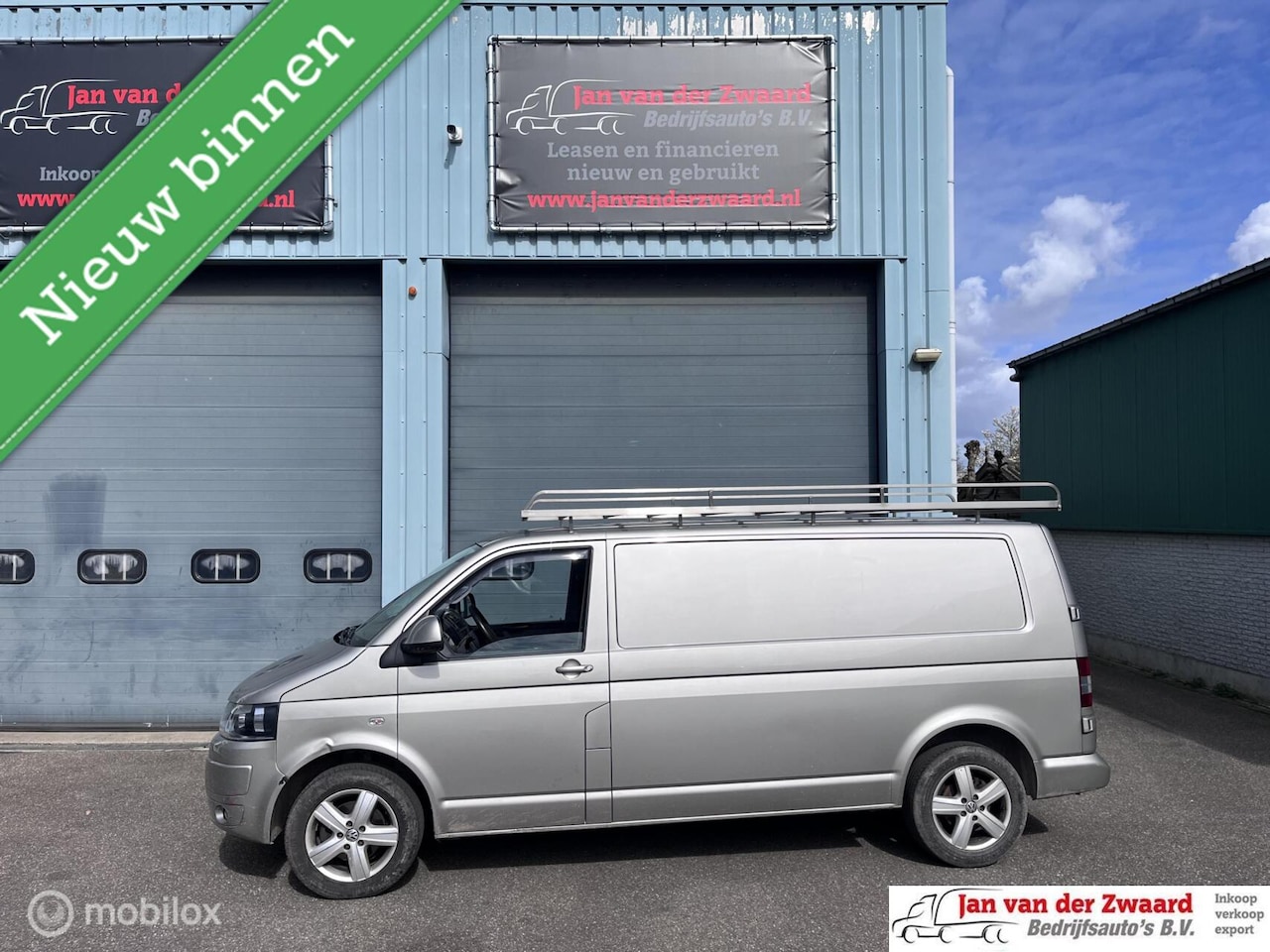 Volkswagen Transporter - 2.0 TDI Lange uitvoering Ledere bekleding Airco Cruise control 140 PK - AutoWereld.nl