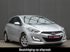Hyundai i30 - 1.6 GDI i-Motion Plus * GOED ONDERH. * LUXE UITV