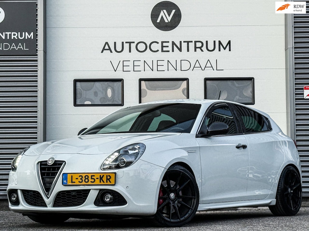 Alfa Romeo Giulietta - 1.7 TBi QV Quadrifoglio Verde AUT 241 PK BOSE/BREMBO/DNA - AutoWereld.nl