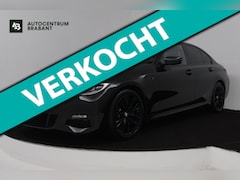 BMW 3-serie - 330i High Executive Edition M-Pakket (PANORAMADAK, HEAD-UP, CAMERA, STOELVERWARMING, DEALE