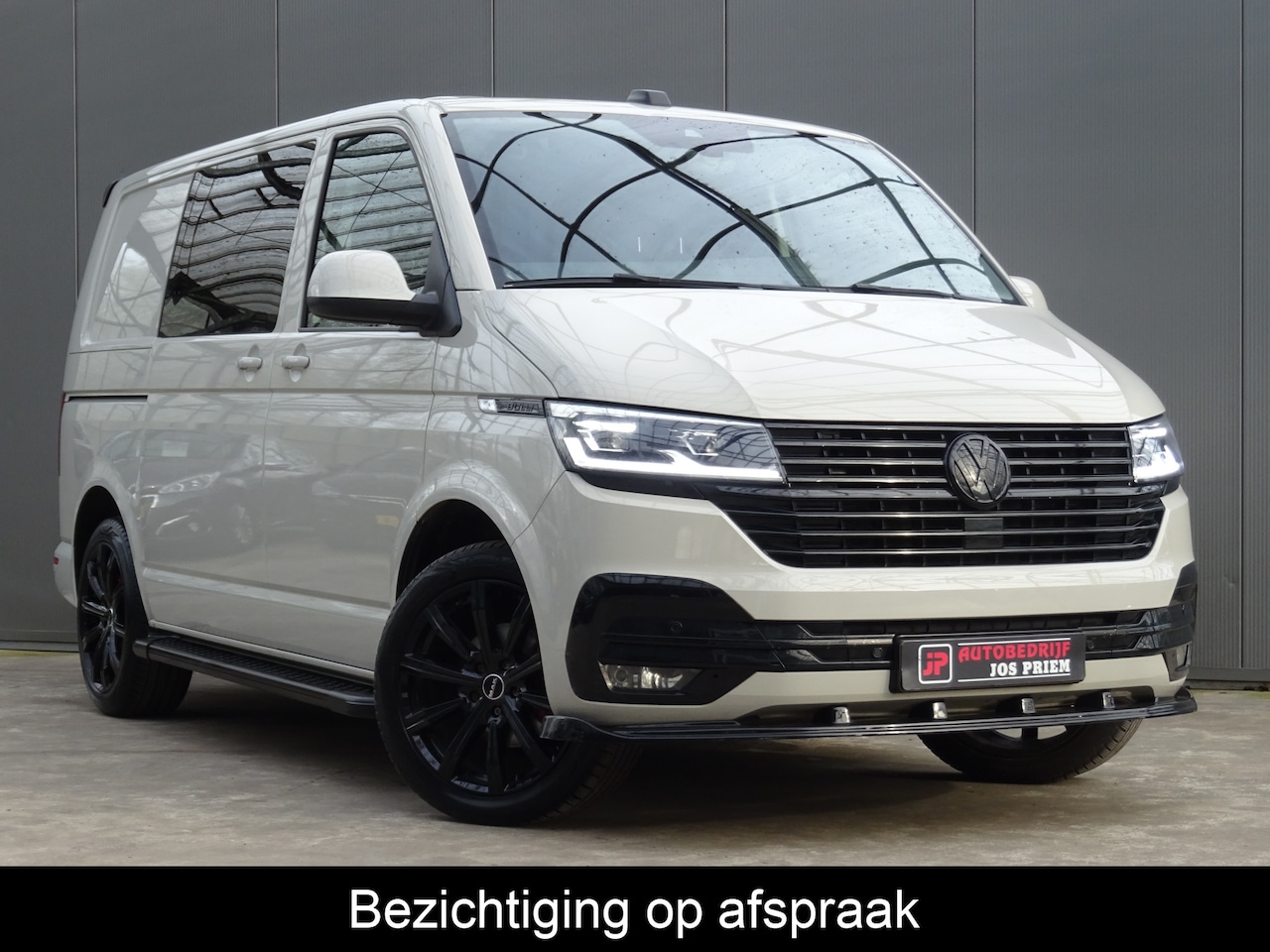 Volkswagen Transporter - 2.0 TDI L1H1 28 Bulli * CAMPER OMBOUWEN * 75 EDITION  !! - AutoWereld.nl