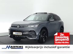 Volkswagen Tiguan - 1.5 272pk eHybrid R-Line Edition Black Style Trekhaak 360Camera Keyless Massage Virtual Co