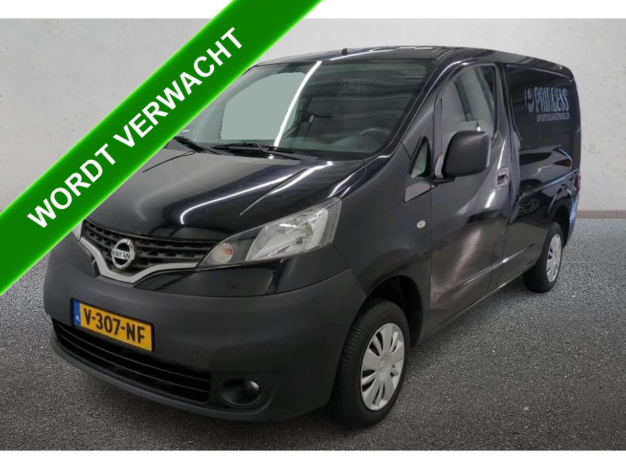 Nissan NV200 - 1.5 DCi 90PK Optima * 36.980KM */ Schuifdeur rechts / Airco / Pdc+Camera / Radio multimedi - AutoWereld.nl