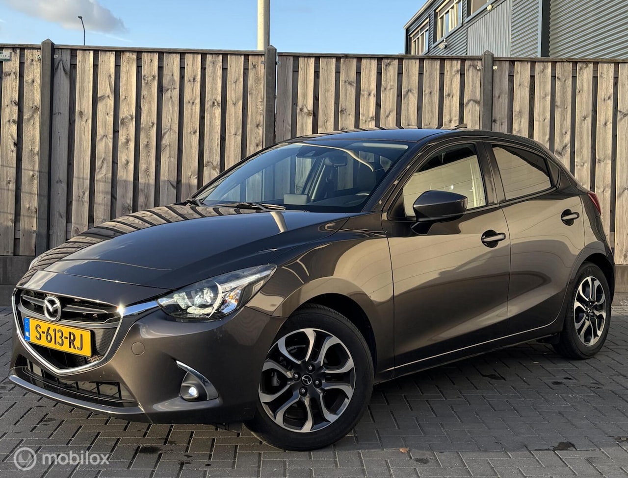 Mazda 2 - 1.5 Skyactiv-G Skylease GT/Cruise/Navi/Stoelvw/ - AutoWereld.nl