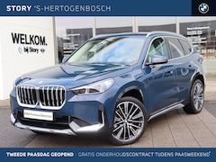 BMW X1 - xDrive30e High Executive xLine Automaat / Panoramadak / Trekhaak / Sportstoelen / Parking