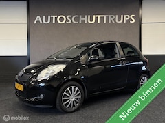 Toyota Yaris - 1.3 VVTi Sol AIRCO / CDV / RIJKLAAR / RECENT O.H. GEHAD /