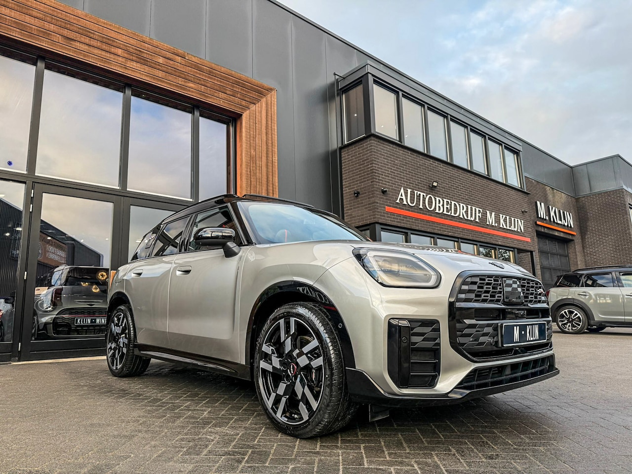 MINI Countryman - Mini 1.5 C John Cooper Works XL F1 aut/Trekhaak/Pano/Memory/Hk/Btw/Vol - AutoWereld.nl