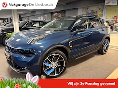 Lynk & Co 01 - 1.5 / pano / 360 camera / model 2023 / Infinity / navi / stoelverwarming