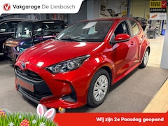 Toyota Yaris - 1.5 Hybrid 115 Active / Navigatie / camera / dab / cruise-control