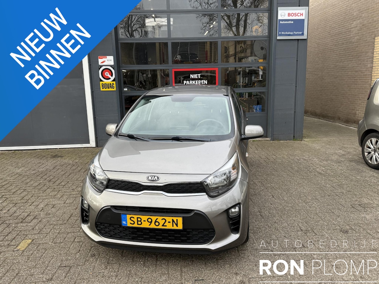 Kia Picanto - 1.0 CVVT ComfortPlusLine Navigator / Airco/ Navigatie/ Camera/ Apple carplay/ LMV - AutoWereld.nl