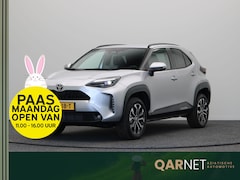 Toyota Yaris Cross - 1.5 Hybrid 130 Dynamic | Achteruitrijcamera | Stuur, Voorruit en stoelverwarming | Apple C