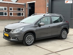 Peugeot 2008 - 1.2 PureTech Active Navi Cruise Pdc Trekhaak