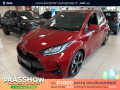 Toyota Yaris - 1.5 Hybrid 130 Executive NIEUW Direct leverbaar € 1000, - inruilpremie Parkeersensoren voo