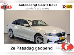BMW 3-serie - 318i Executive Navigatie Clima Cruise PDC LM 157 PK 2e Paasdag geopend van 12.00 tot 17:00