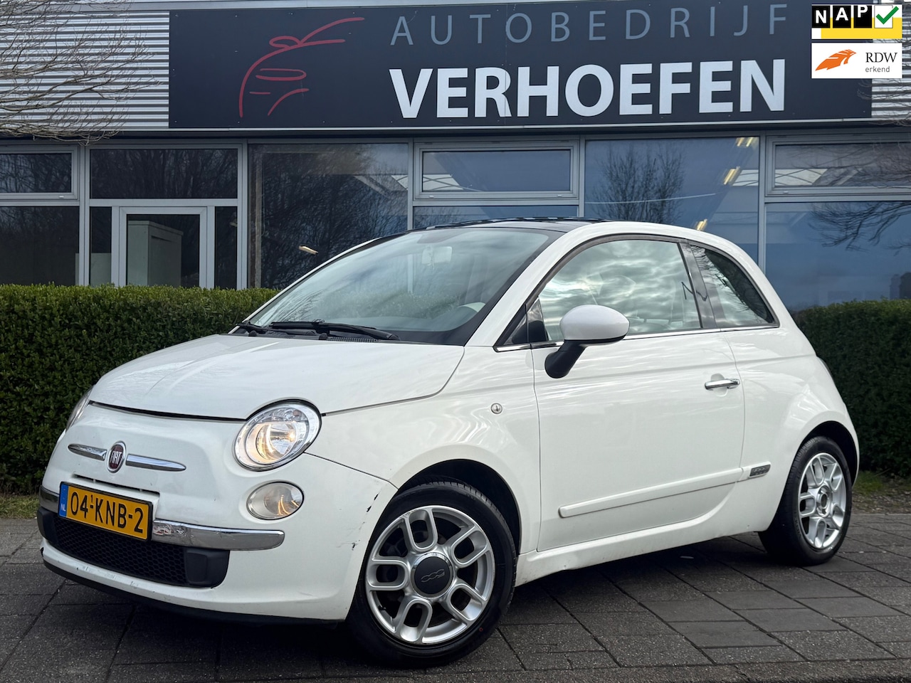 Fiat 500 - 1.2 Lounge - AUTOMAAT - RIJD WEL MAAR LOOPT NIET GOED - AIRCO ! - AutoWereld.nl