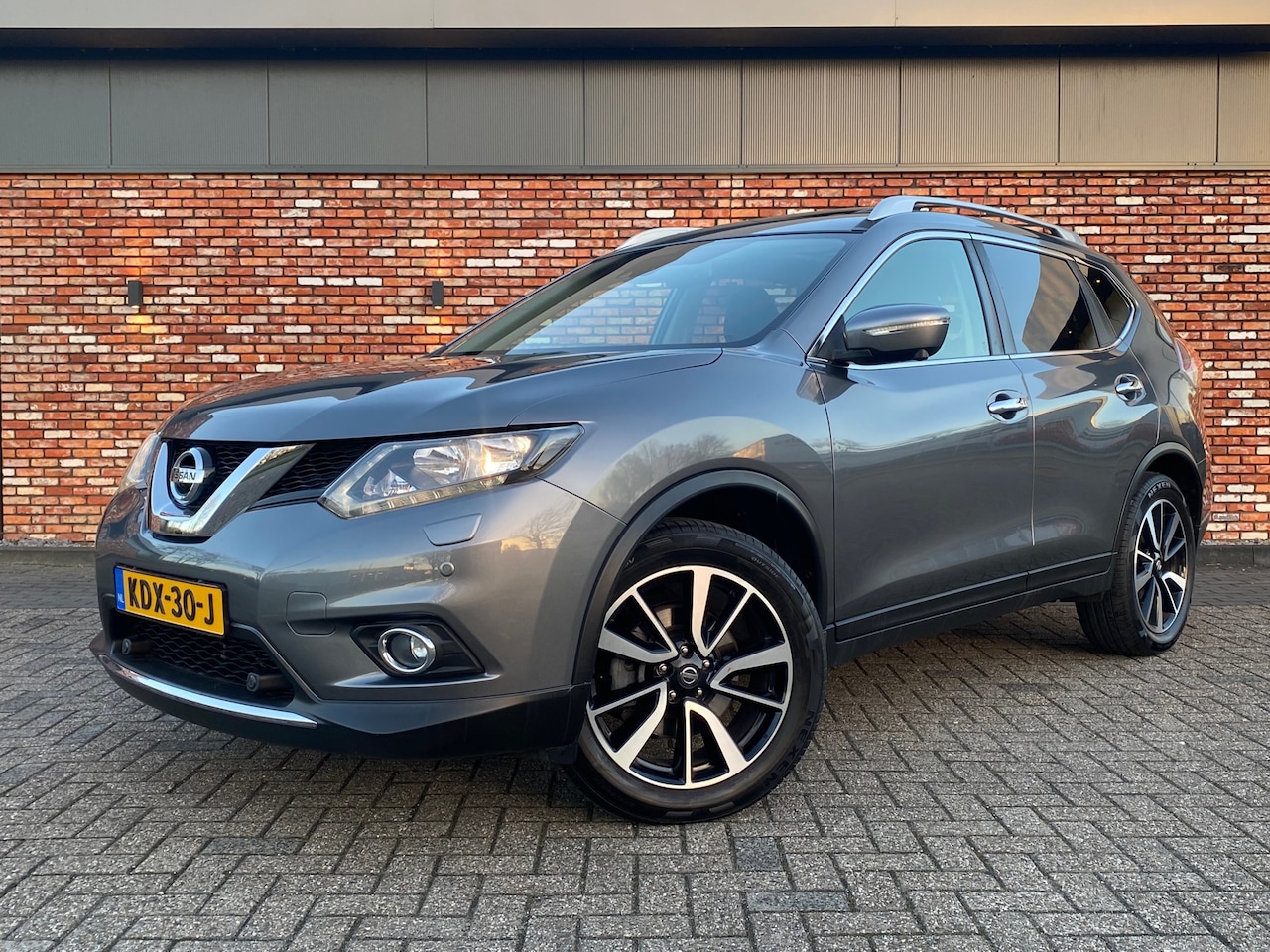 Nissan X-Trail - 1.6 DIG-T Acenta 7-Pers Trekhaak Pano 360-Cam Stoelverw Voll.Onderhouden! - AutoWereld.nl
