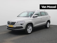 Skoda Karoq - 1.5 TSI ACT Business Edition Plus | TREKHAAK | PANO SCHUIF-/KANTELDAK | STOELVERWARMING |