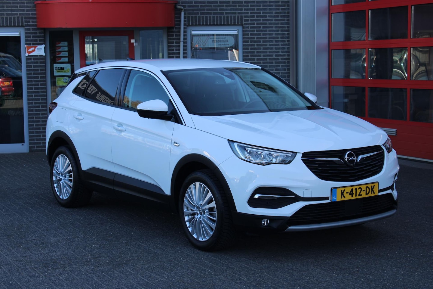 Opel Grandland X - 1.2 Turbo Innovation Trekhaak/Camera Incl Garantie!! - AutoWereld.nl