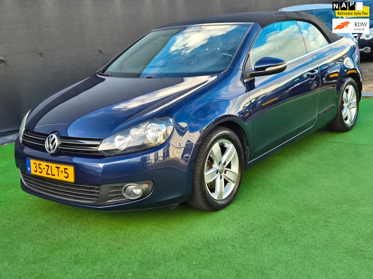 Volkswagen Golf Cabriolet - 1.4 TSI AUTOMAAT NAVI NAP! - AutoWereld.nl