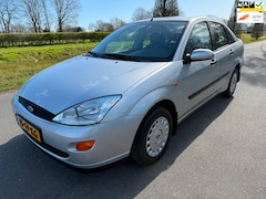 Ford Focus - 1.6-16V Ghia NIEUWSTAAT