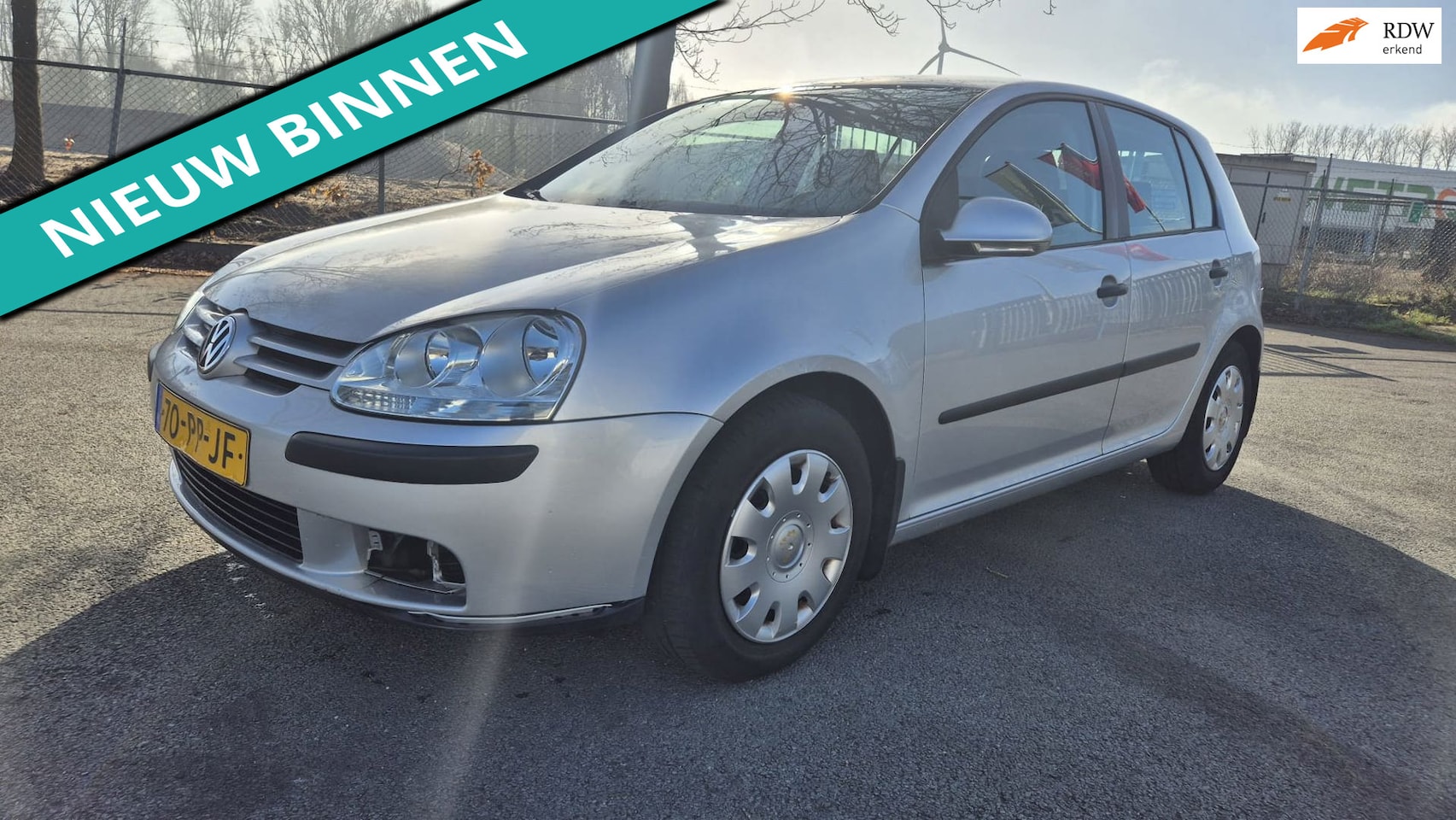 Volkswagen Golf - 1.6 FSI Trendline LEUKE AUTO RIJDT EN SCHAKELT GOED - AutoWereld.nl