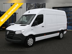 Mercedes-Benz eSprinter - 320 L2H2 Pro 81kWh Snellader, Navigatie, Trekhaak, Winterpakket, Etc