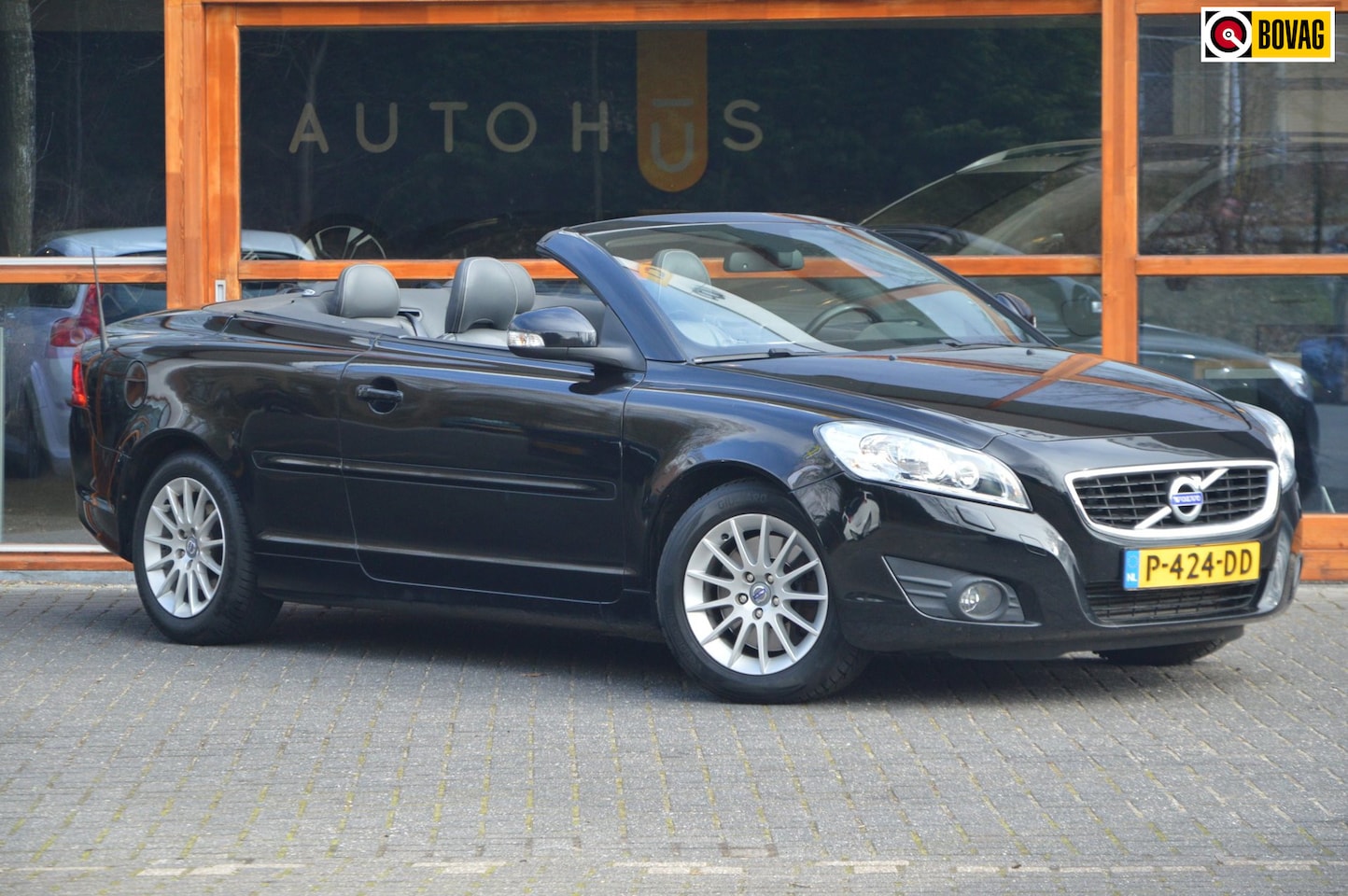 Volvo C70 Convertible - 2.5 T5 Summum | Key-Less | Trekhaak | Leer | Stoelverwarming | Elektrische stoelen | - AutoWereld.nl