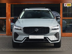 Volvo XC60 - T8 Hybride AWD Plus Dark | Head-Up Display | Trekhaak | Harman/Kardon | Panoramadak | Stoe