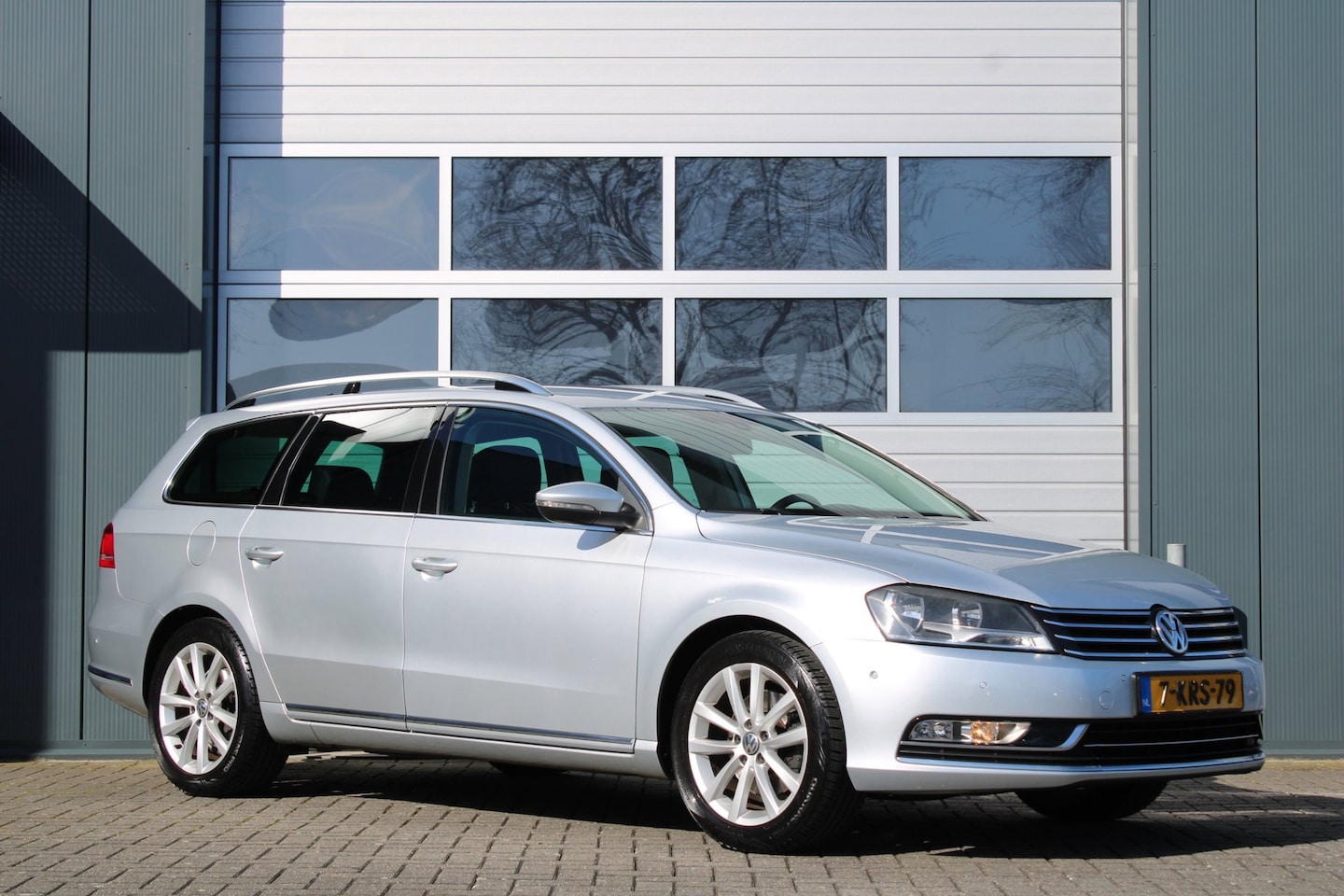 Volkswagen Passat Variant - 1.4 TSI Highline BlueMotion DSG Clima/Cruise/Stoelverwarming/PDCv+a/Navi/Bluetooth/RadioCD - AutoWereld.nl