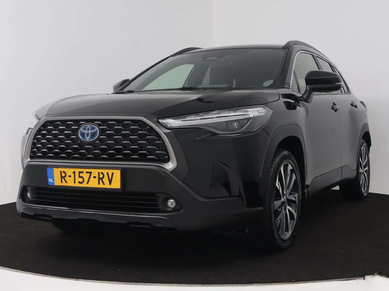 Toyota Corolla Cross - 2.0 High Power Hybrid First Edition 2.0 High Power Hybrid First Edition - AutoWereld.nl