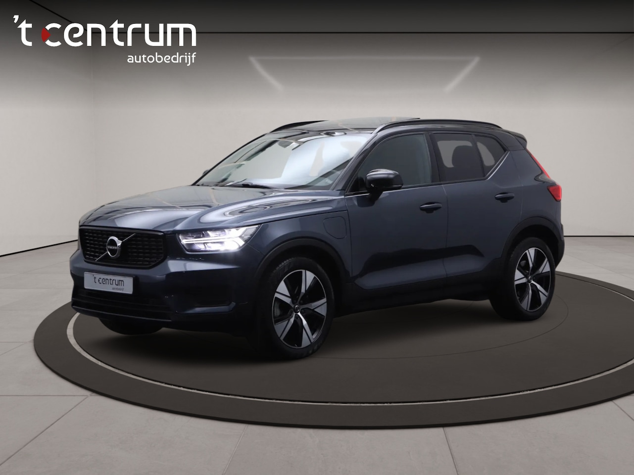 Volvo XC40 - 1.5 T5 Recharge R-Design 1.5 T5 262 PK Recharge R-Design, Panoramadak, Memory, H/K Sound, Camera - AutoWereld.nl
