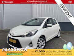 Toyota Yaris - 1.5 Full Hybrid Dynamic | Trekhaak | Parelmoer White | dealer onderhouden | All Season Ban