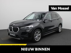 BMW X1 - xDrive25e | AUTOMAAT | ACHTERUITRIJCAMERA | ELEKTRISCHE KOFFERKLEP | CRUISE CONTROL | NAVI