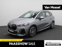 BMW 2-serie Active Tourer - 218i M-Sport AUTOMAAT | Carplay | Camera | CruiseControl | Stoelverwarming | Navigatie | M