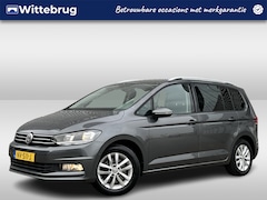 Volkswagen Touran - 1.4 TSI Comfortline Business / Navigatie / App connect / Camera / Parkeersensoren V+A / Cl