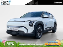 Kia EV3 - Plus 58.3 kWh | Stoel verwarming | Parkeer camera achter + parkeer sensoren voor en achter