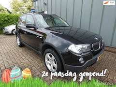 BMW X3 - 2.0i Executive AIRCO//NAVI//CRUISE//TREKHAAK//CV+AB