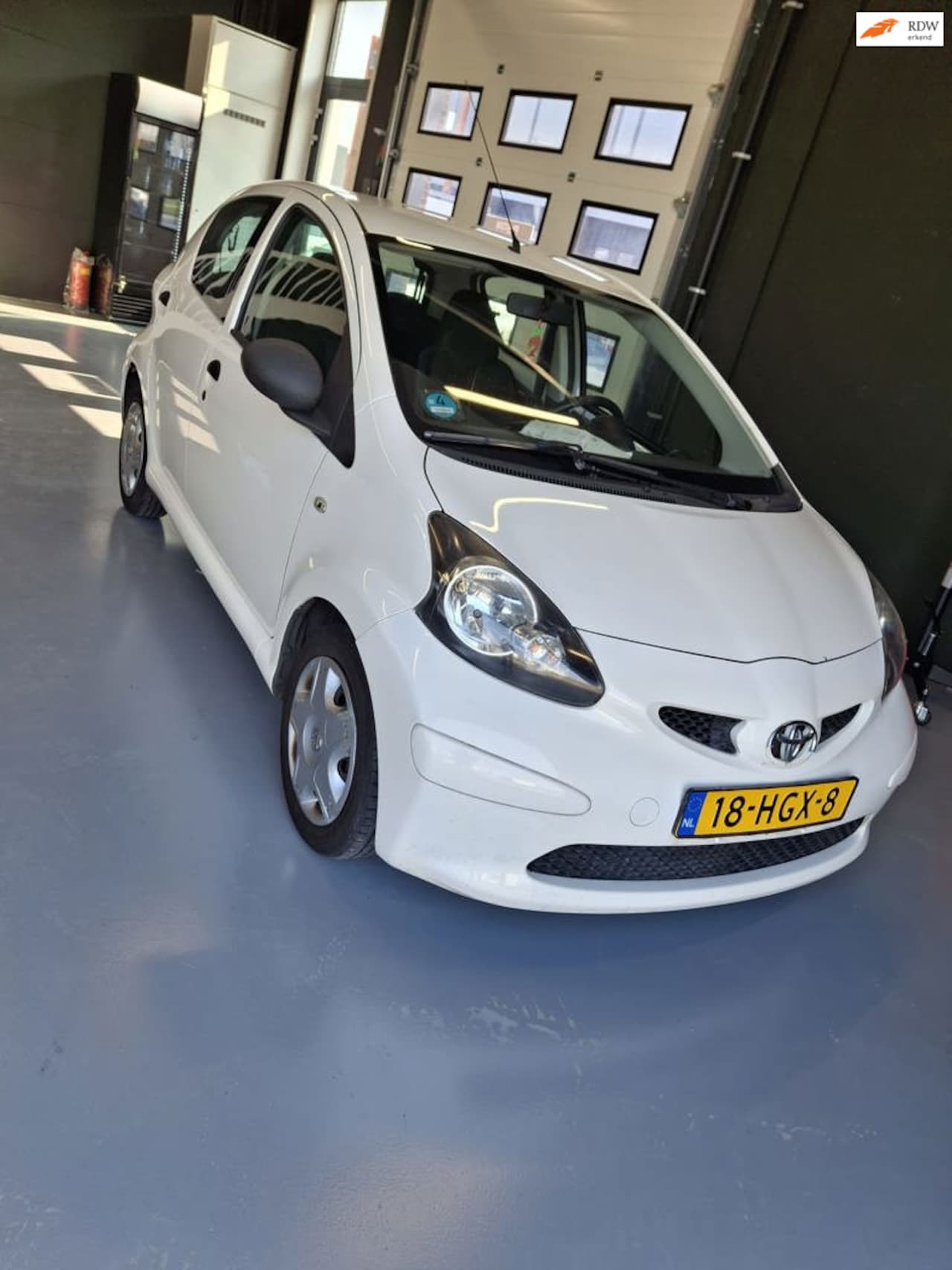 Toyota Aygo - ACTIE - PRIJS ALLEEN VANDAAG GELDIG 1APRIL!!1.0 Nieuw APK MET ONDERHOUD - AutoWereld.nl