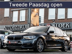 BMW 5-serie - 530e iPerformance High Exe M-Sport PANO HARMAN KARDON HUD 360 CAMERA 20 INCH SHADOW MEMORY