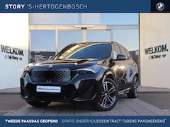 BMW iX1 - eDrive20 High Executive M Sport / Trekhaak / Sportstoelen / Adaptieve LED / M Adaptief ond