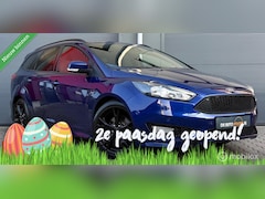 Ford Focus - 1.5 EcoBoost ST Line LED/Winterpakket/Trekhaak/18"